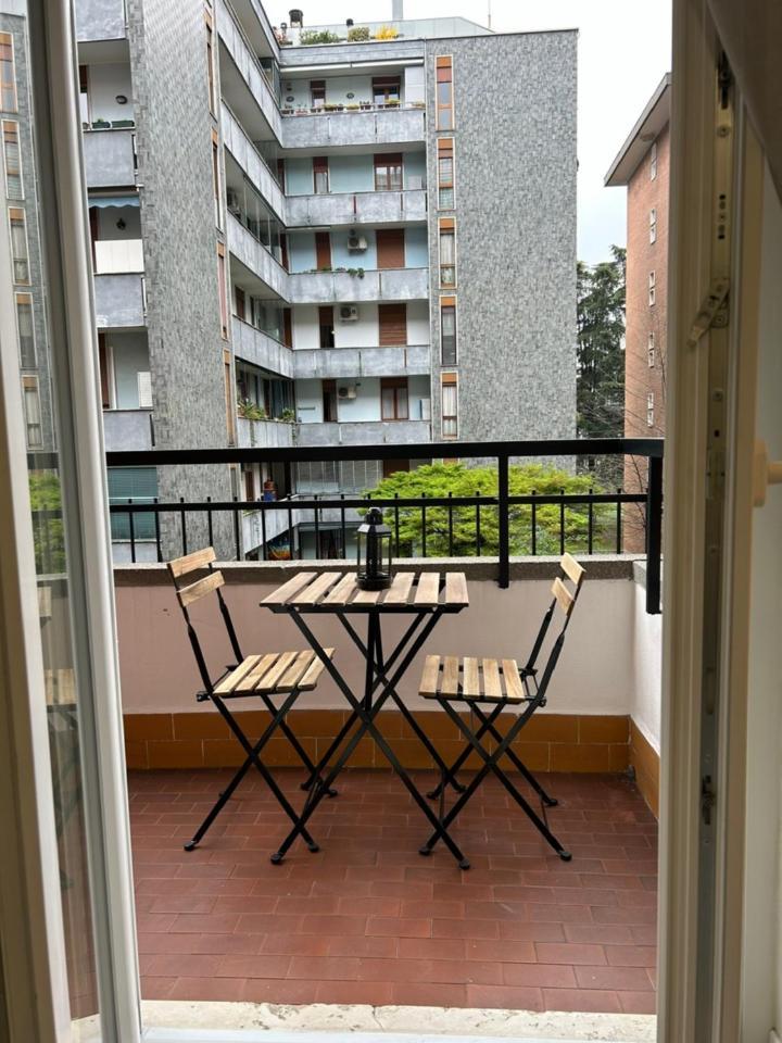 Modern Apartments Mm3 Afforifn Only 15 Min From Duomo Milan Luaran gambar