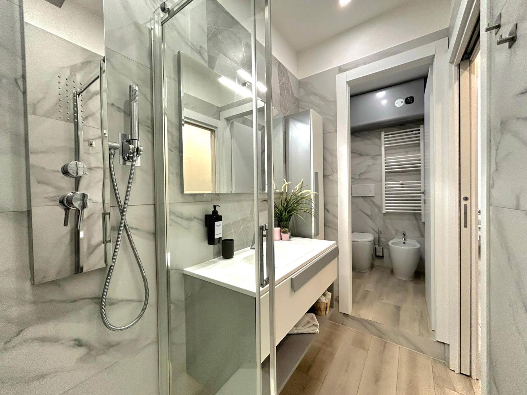 Modern Apartments Mm3 Afforifn Only 15 Min From Duomo Milan Luaran gambar