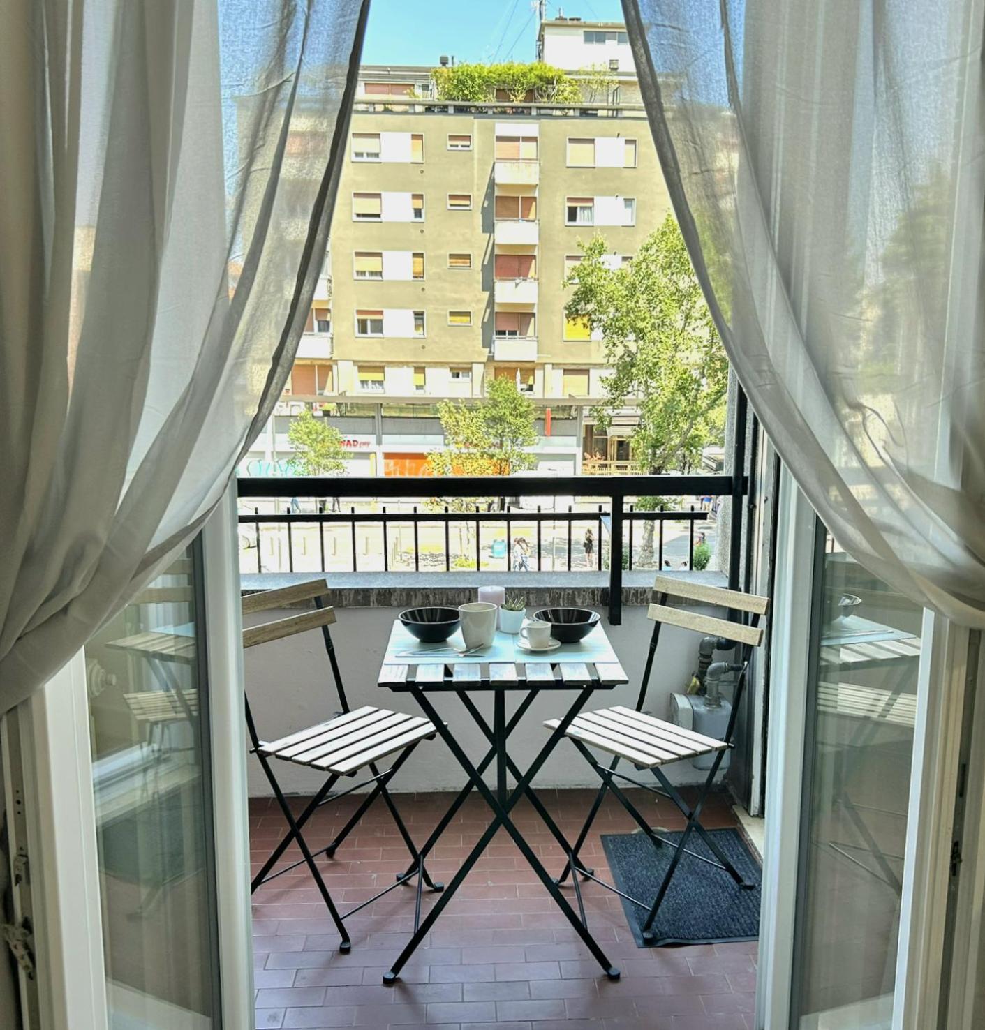 Modern Apartments Mm3 Afforifn Only 15 Min From Duomo Milan Luaran gambar